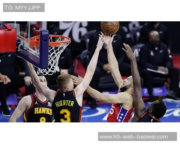 76人老鹰比赛争议主裁承认漏判暂停未挑战录像错误引发热议